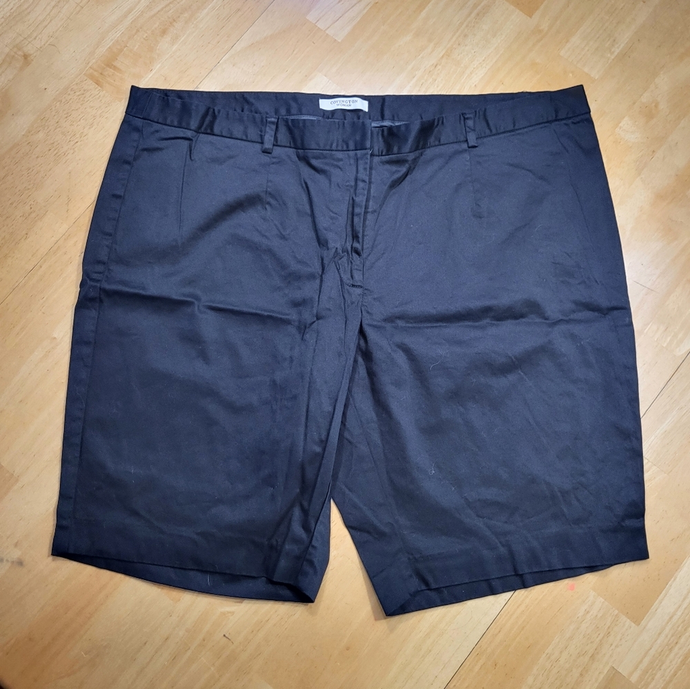 Covington Women Black Bermuda Shorts Plus Size 18 Flat Front